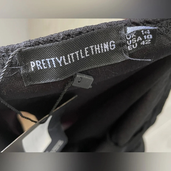 Pretty Little Thing Black Faux Leather Croc Deep V Bodysuit Size 10 NWT - Picture 7 of 7